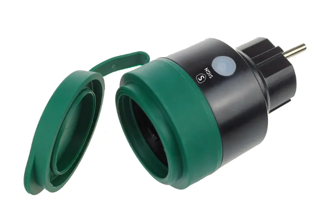 Outdoorplug + övervakningskamera