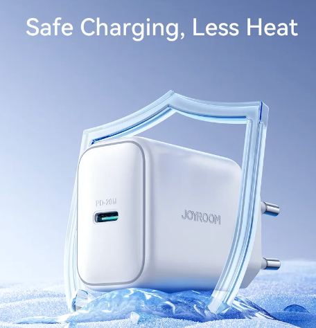 Joyroom 20W Snabbladdare + USB-C till Lightning-kabel – Vit